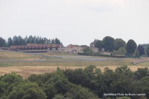 Le-Mas-du-Clos-batiments